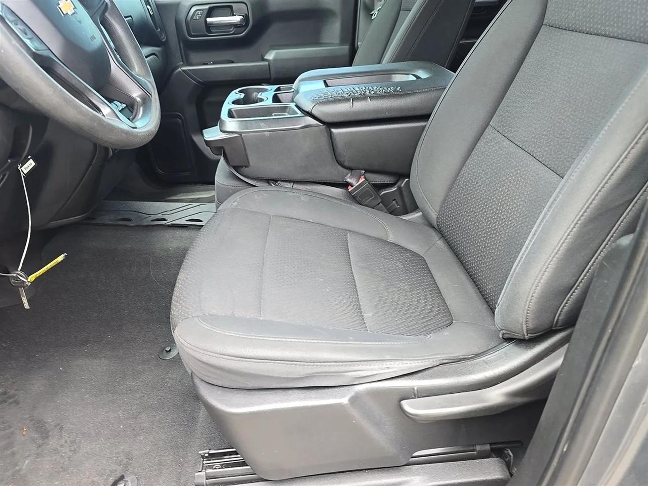 Chevrolet Silverado 1500 LTD 2WD Crew Cab 147" Custom 2022