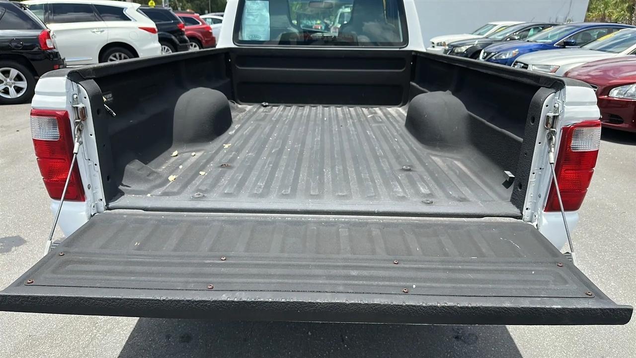 Ford Ranger Reg Cab 112" WB STX 2005
