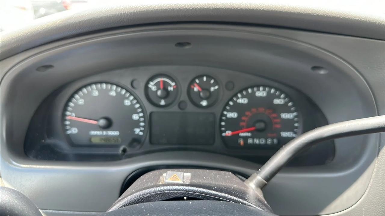 Ford Ranger Reg Cab 112" WB STX 2005