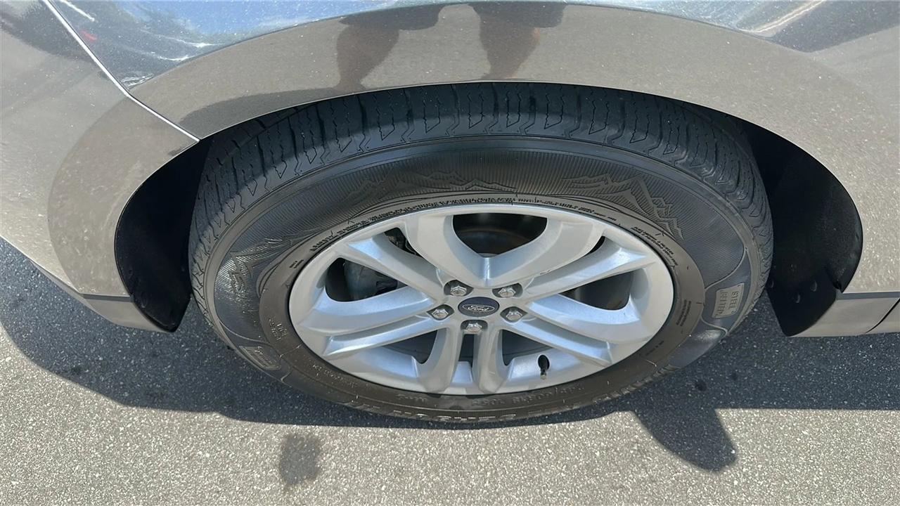 Ford Edge SEL FWD 2019