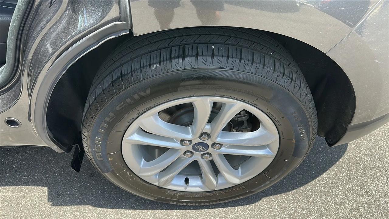 Ford Edge SEL FWD 2019