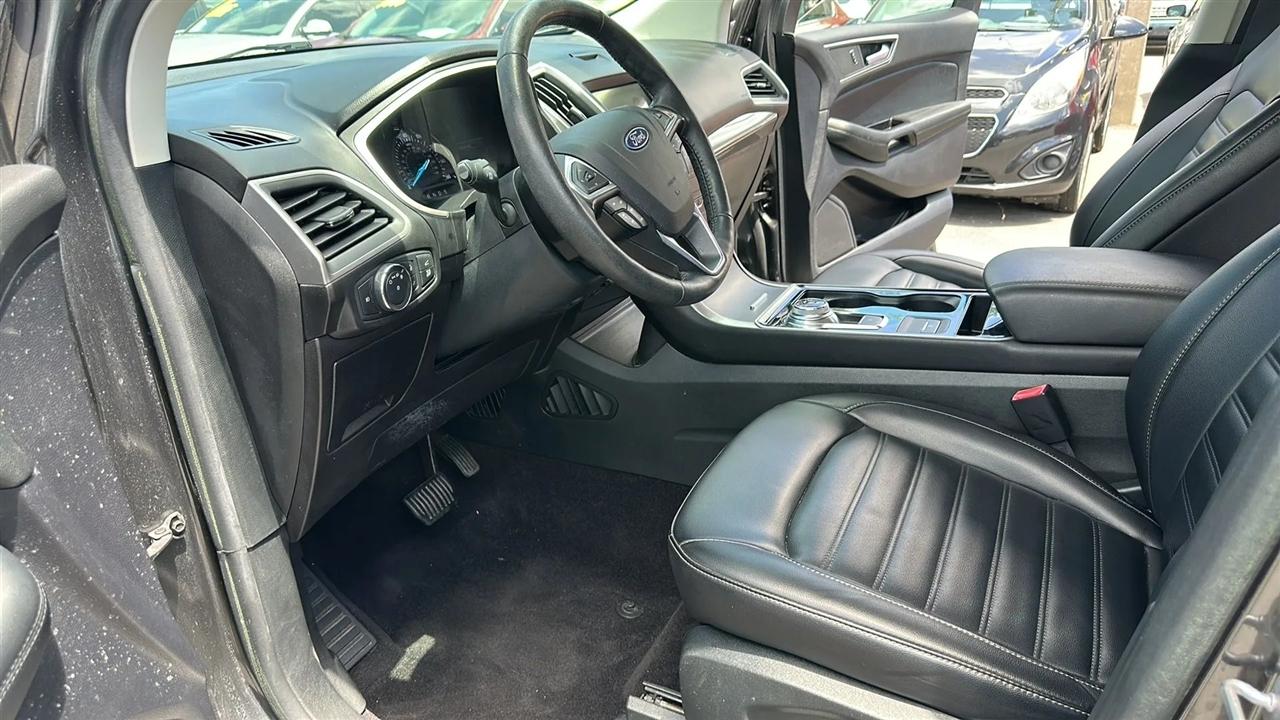 Ford Edge SEL FWD 2019
