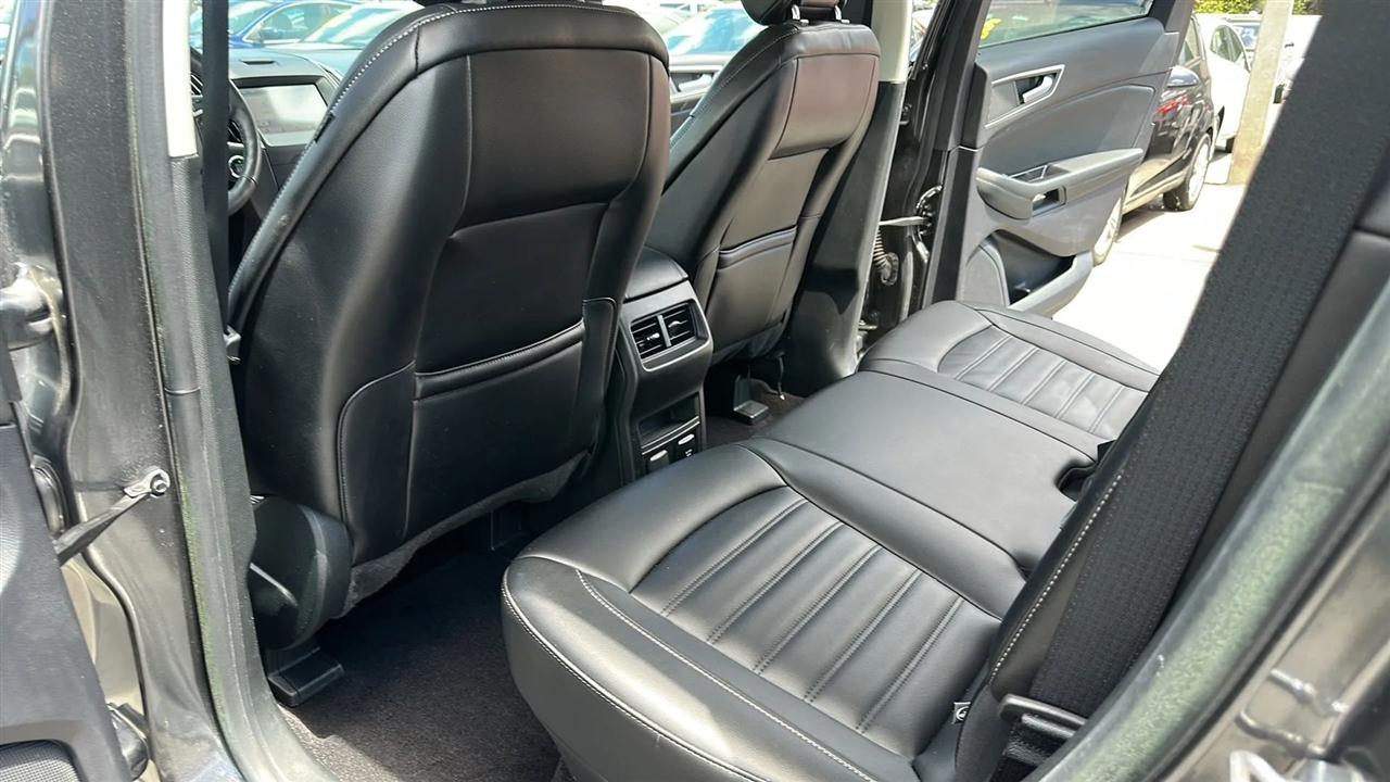 Ford Edge SEL FWD 2019