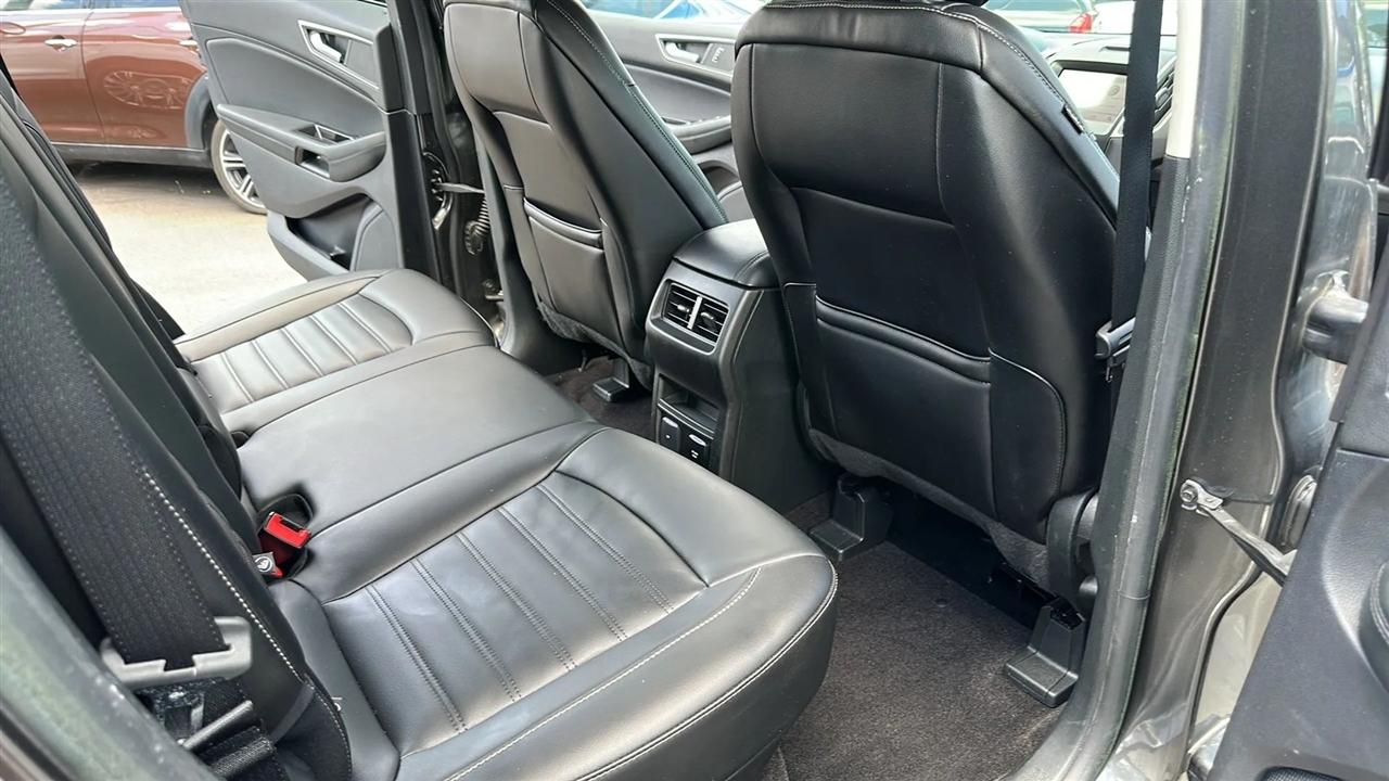 Ford Edge SEL FWD 2019