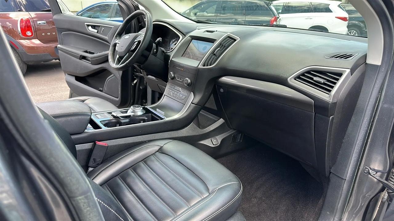 Ford Edge SEL FWD 2019