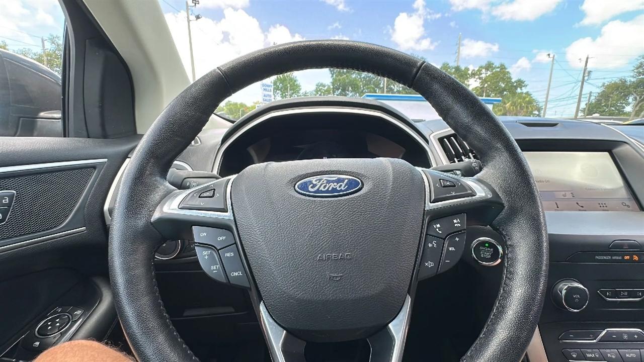 Ford Edge SEL FWD 2019