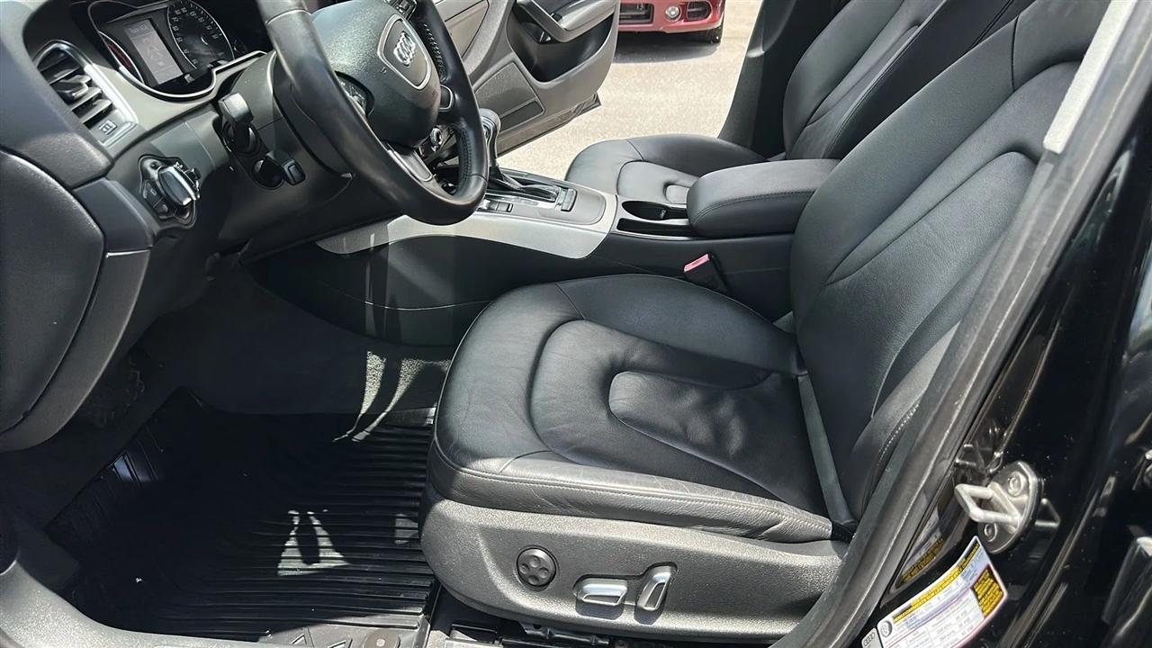 Audi A4 4dr Sdn CVT FrontTrak 2.0T Premium 2014