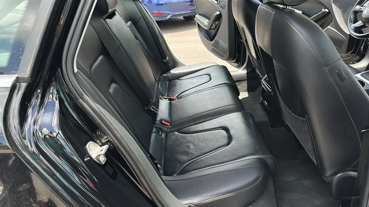 Audi A4 4dr Sdn CVT FrontTrak 2.0T Premium 2014