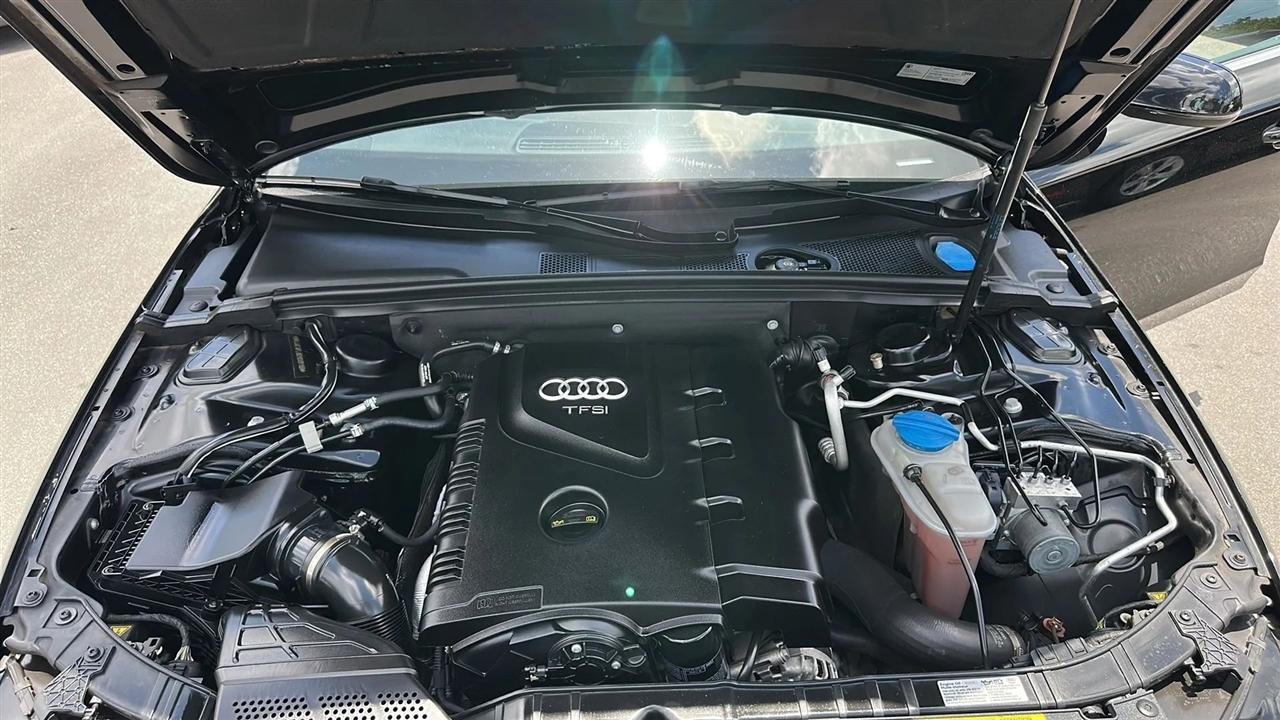Audi A4 4dr Sdn CVT FrontTrak 2.0T Premium 2014
