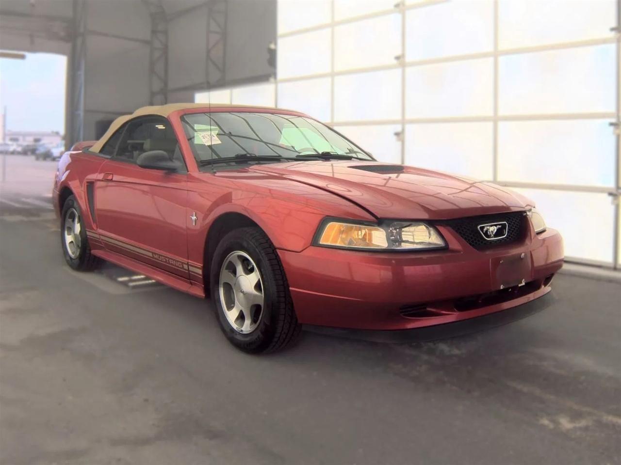 Ford Mustang 2dr Convertible 2000
