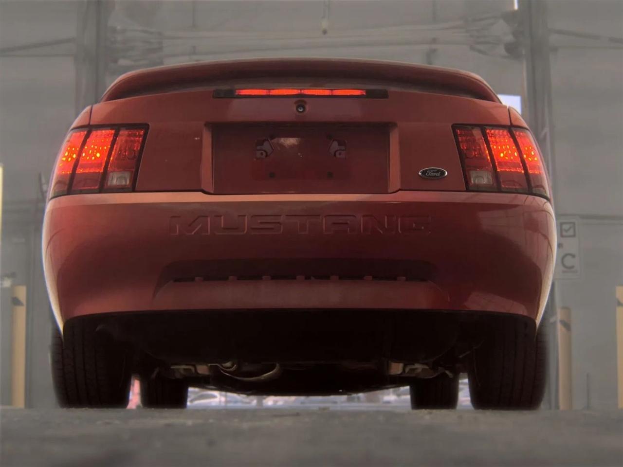 Ford Mustang 2dr Convertible 2000