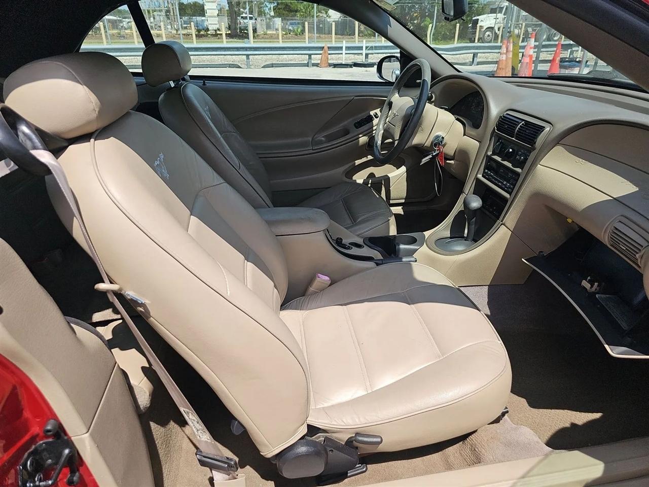 Ford Mustang 2dr Convertible 2000