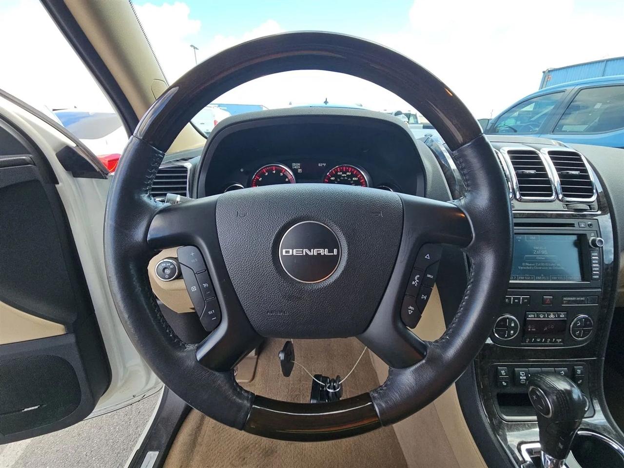 GMC Acadia FWD 4dr Denali 2012