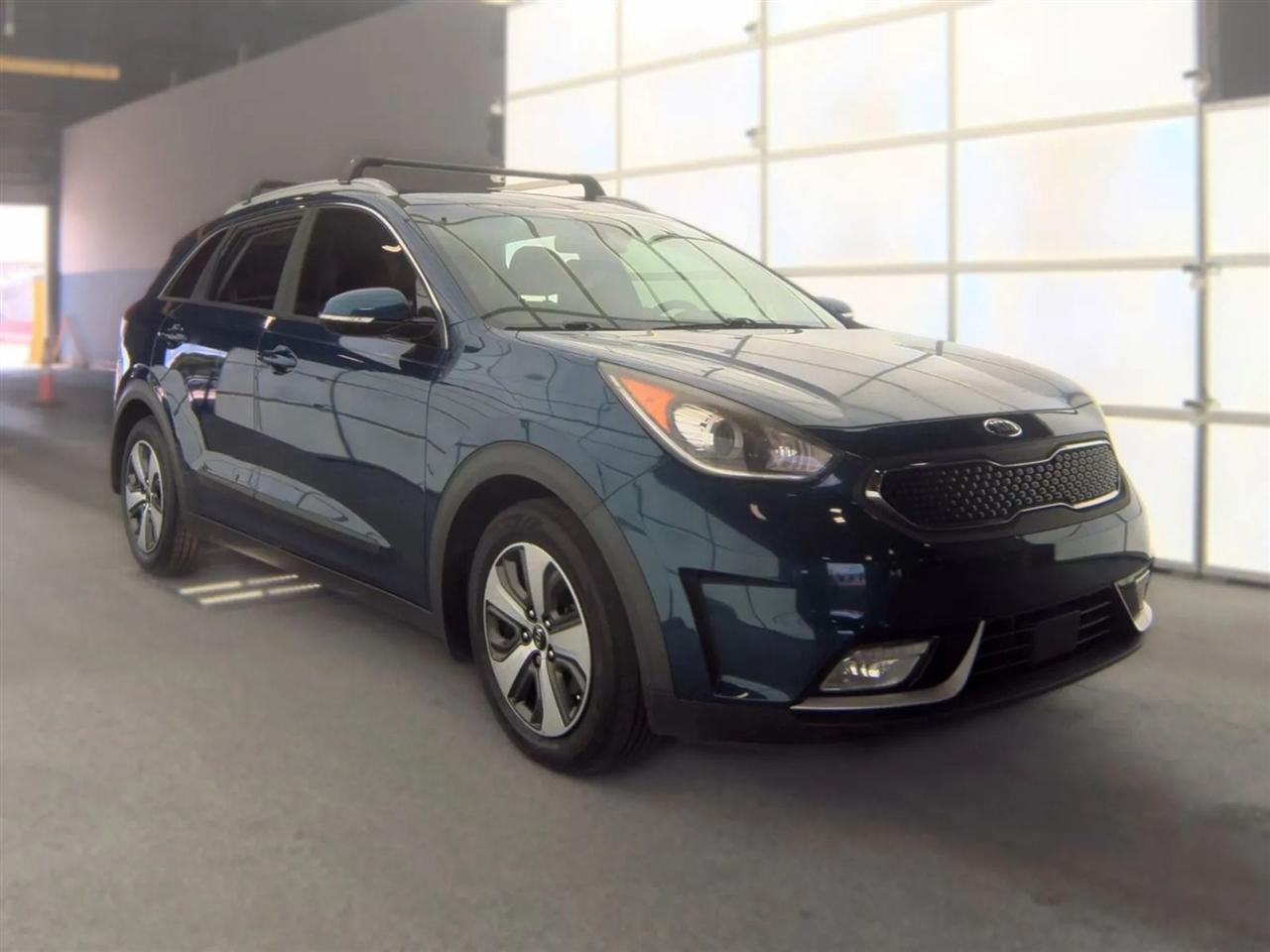 Kia Niro EX FWD 2017