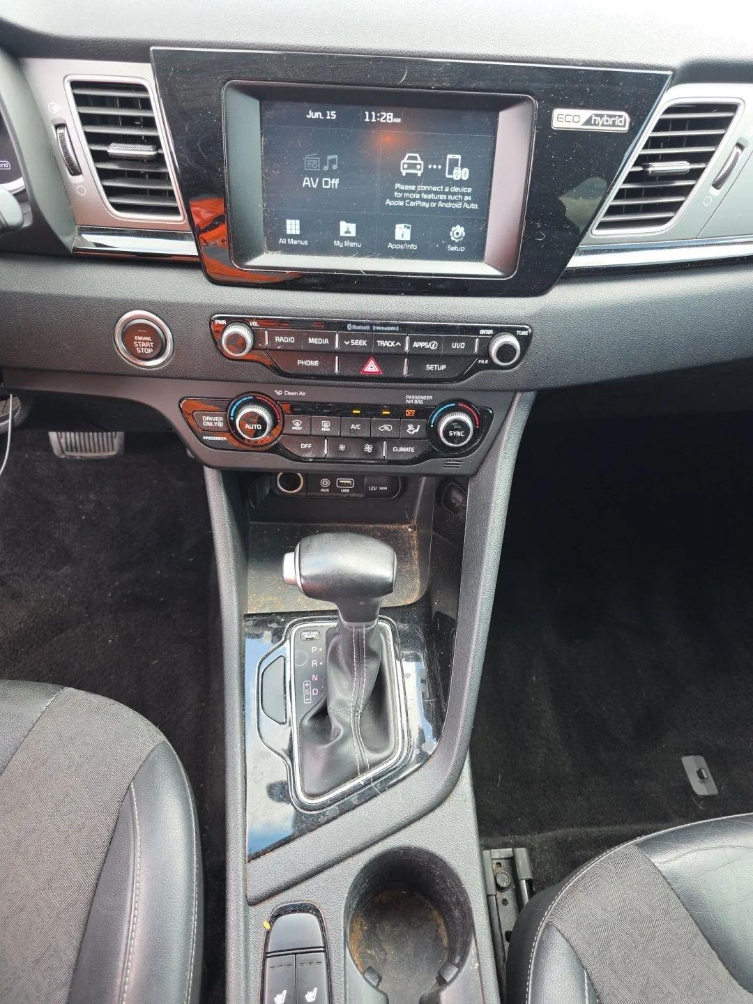 Kia Niro EX FWD 2017