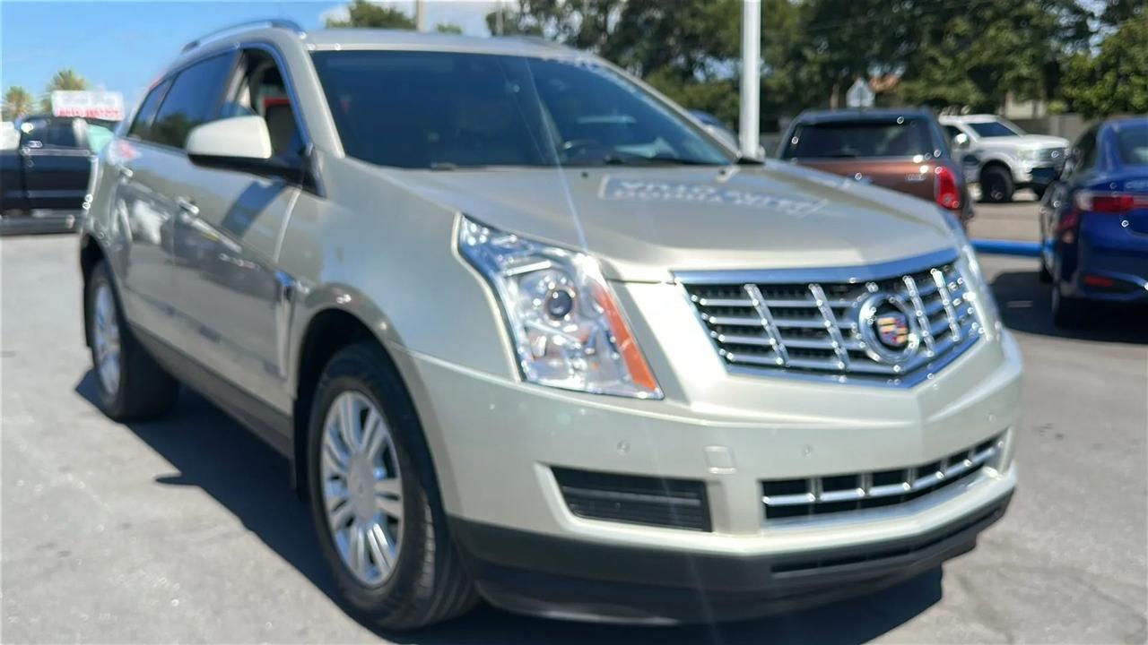 Cadillac SRX FWD 4dr Luxury Collection 2016
