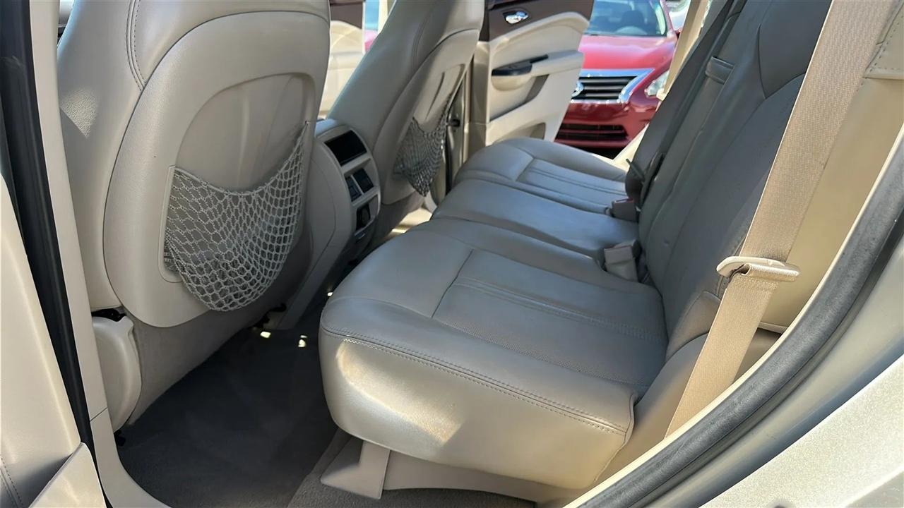 Cadillac SRX FWD 4dr Luxury Collection 2016