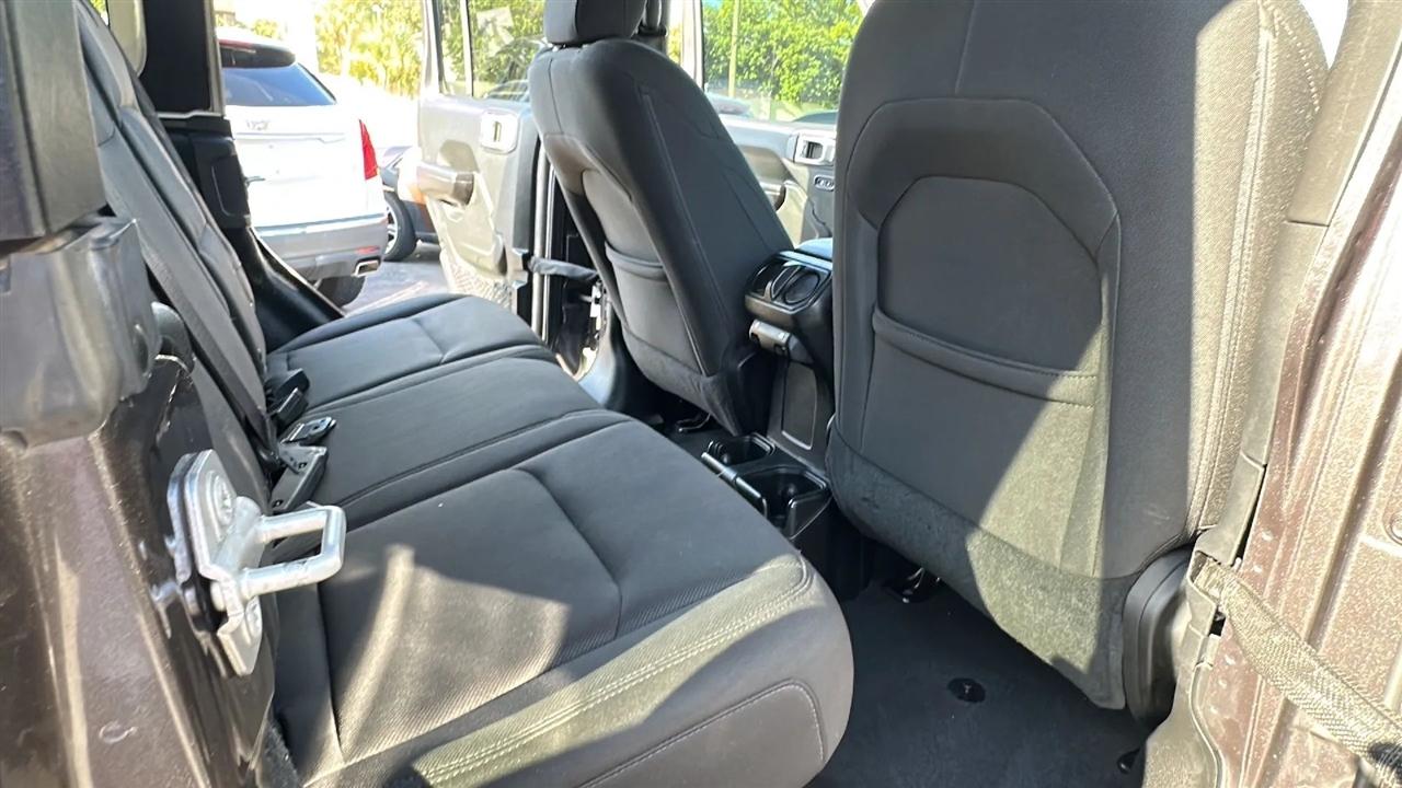 Jeep Wrangler Unlimited Sport S 4x4 2018