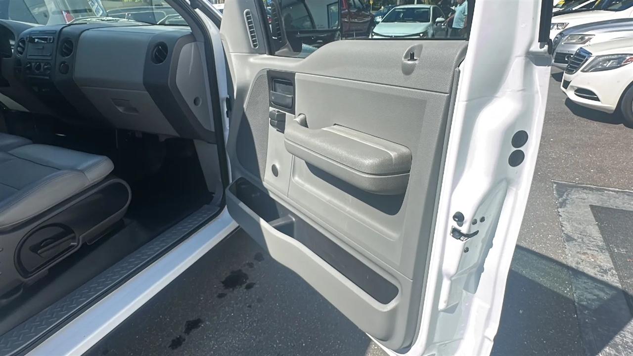 Ford F-150  2005