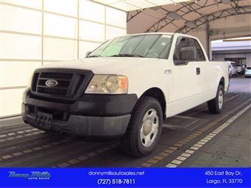 2005 Ford F-150 2WD SuperCab 145" XL