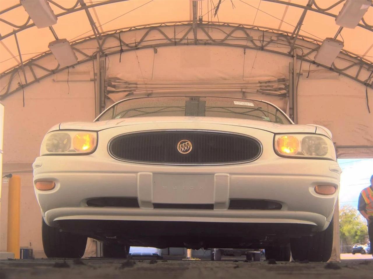 Buick LeSabre 4dr Sdn Limited 2004