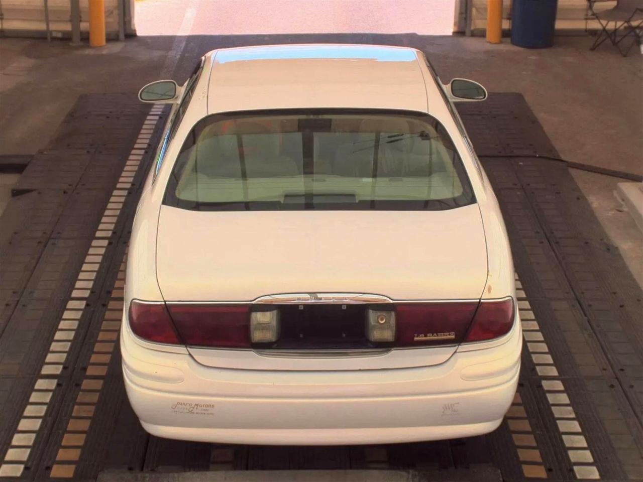 Buick LeSabre 4dr Sdn Limited 2004
