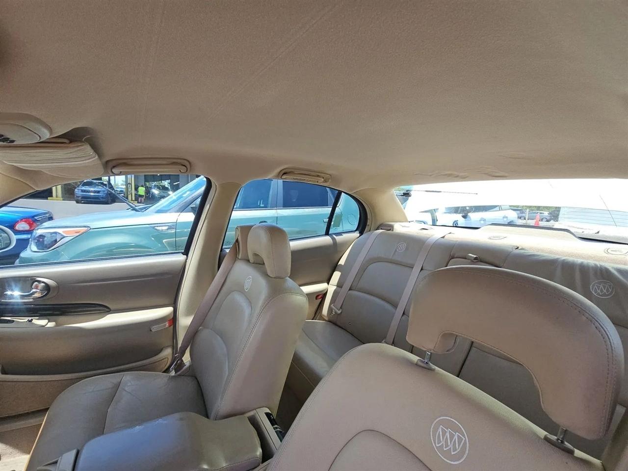 Buick LeSabre 4dr Sdn Limited 2004