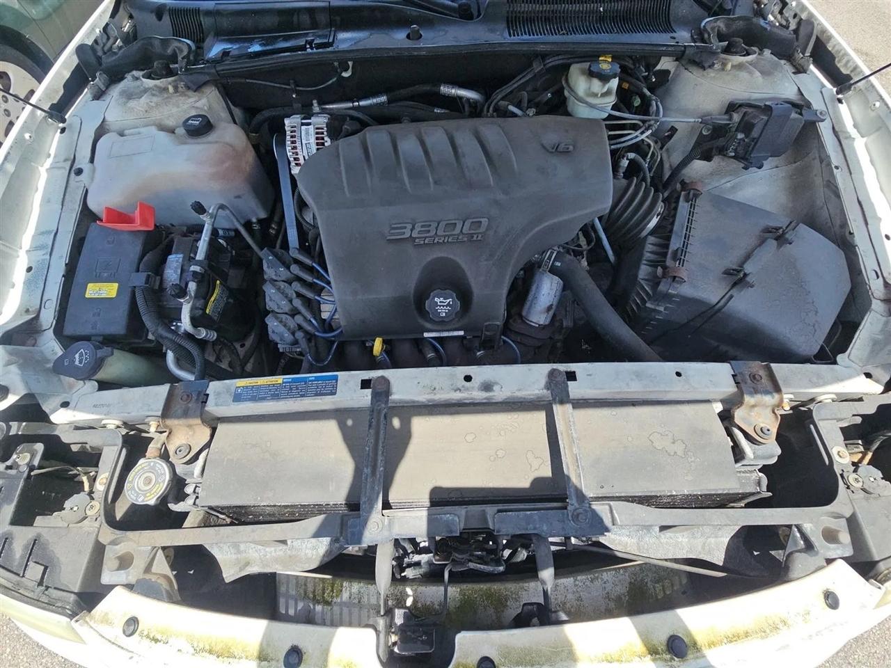 Buick LeSabre 4dr Sdn Limited 2004