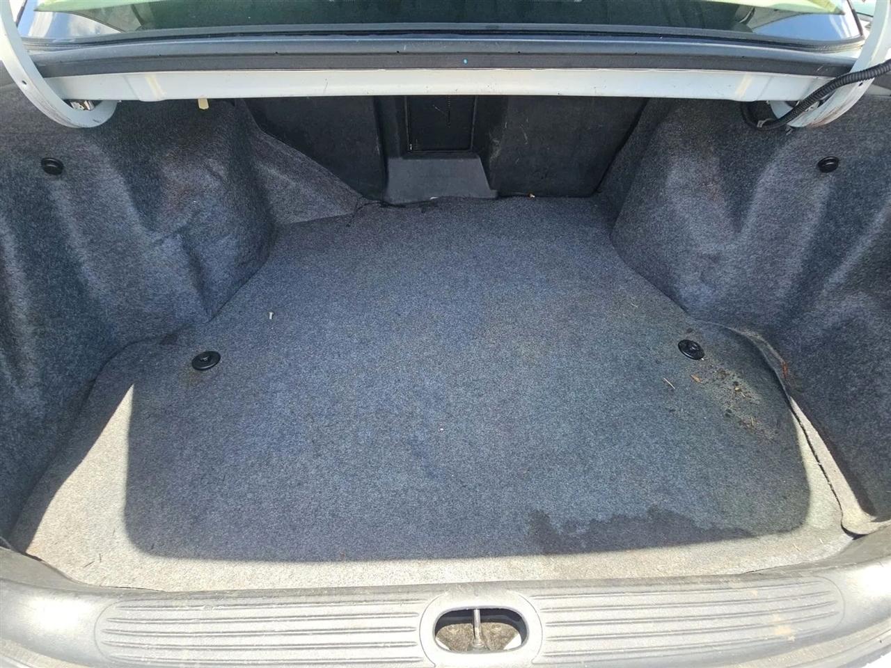 Buick LeSabre 4dr Sdn Limited 2004