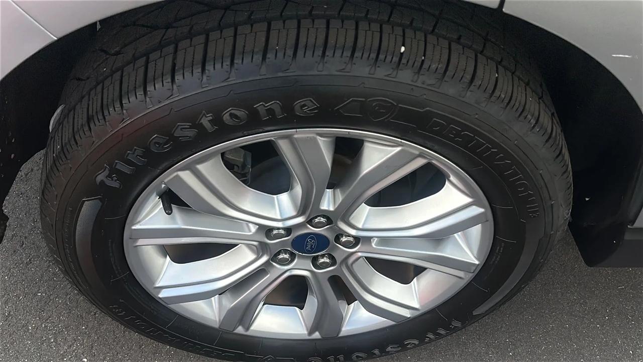 Ford Edge Titanium FWD 2020
