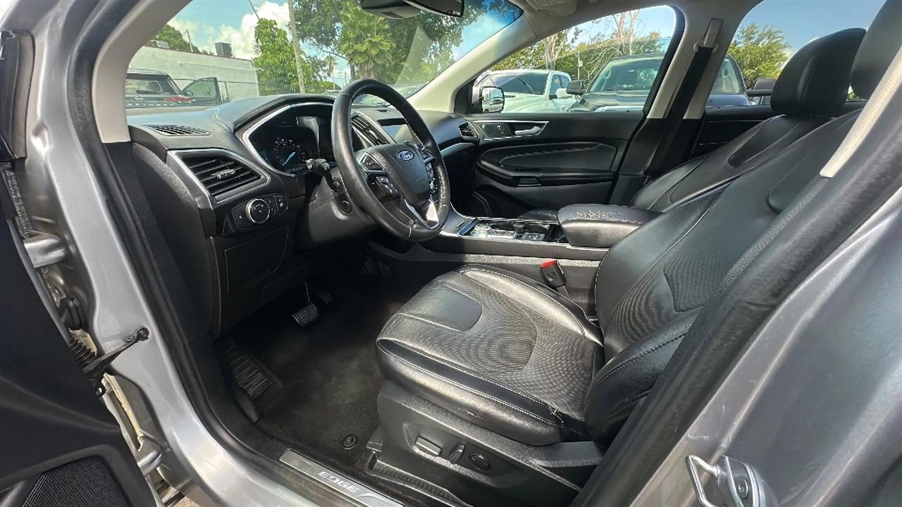 Ford Edge Titanium FWD 2020