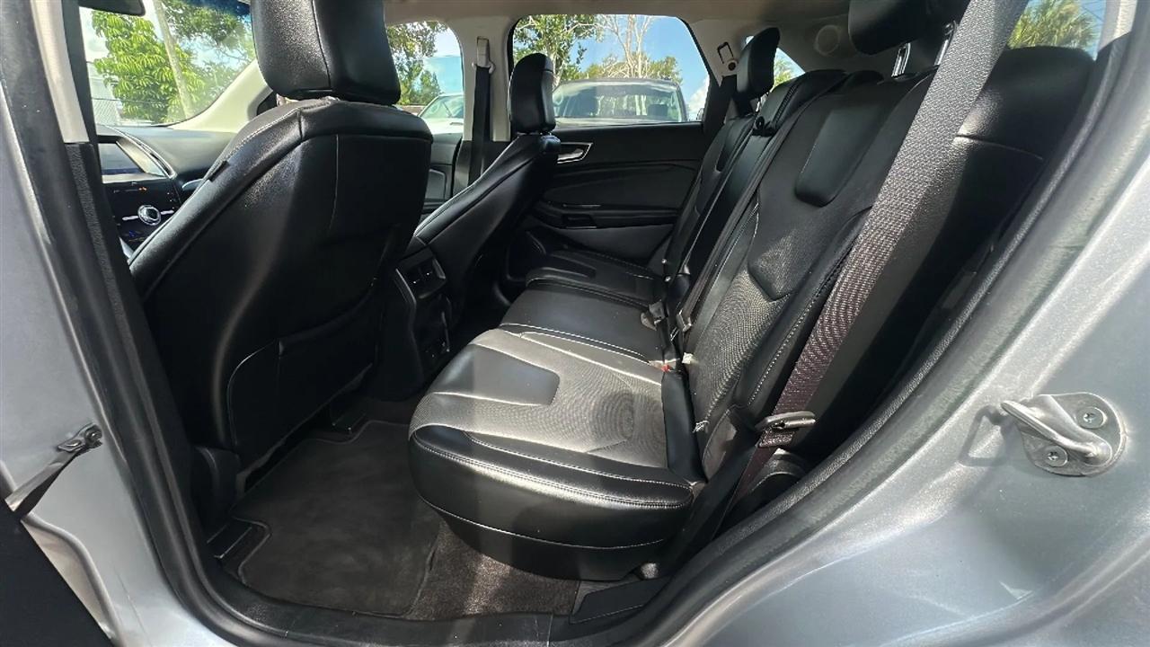 Ford Edge Titanium FWD 2020