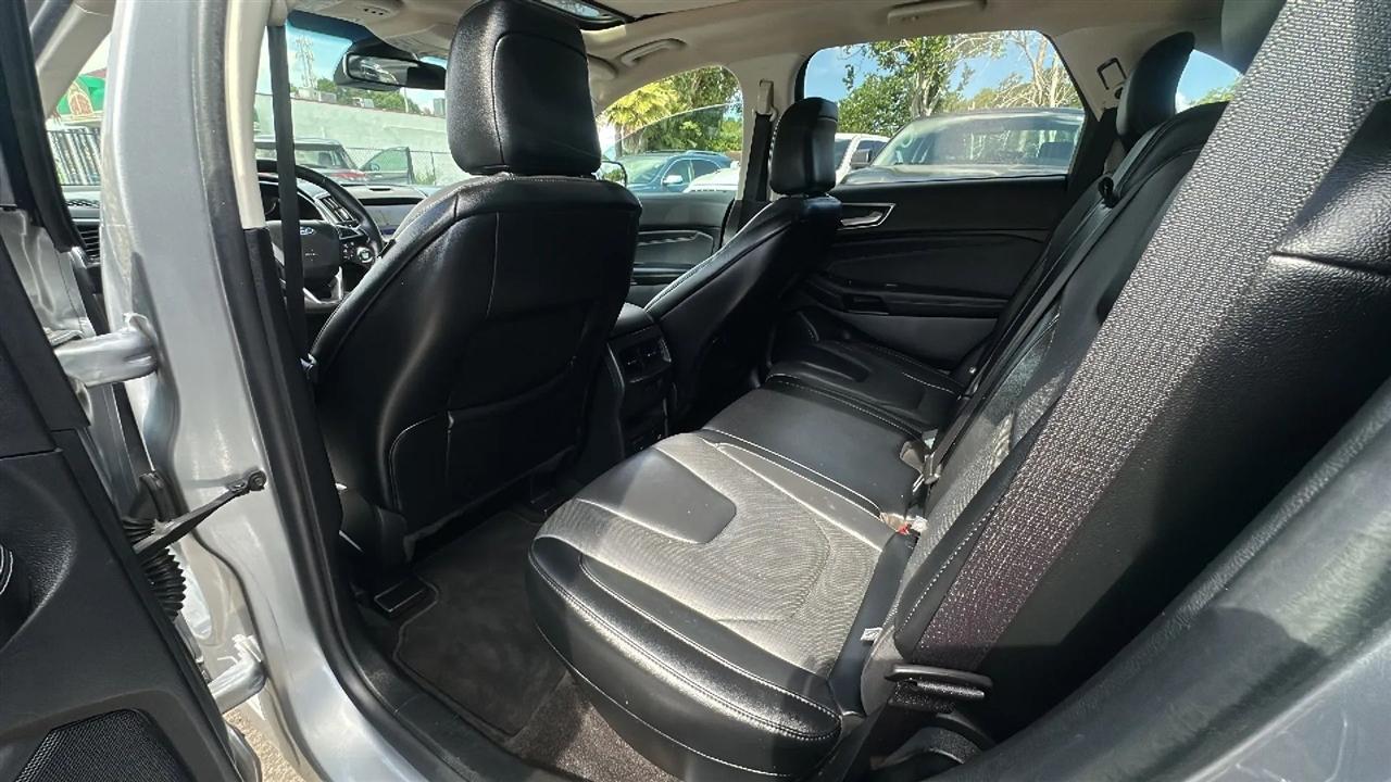 Ford Edge Titanium FWD 2020