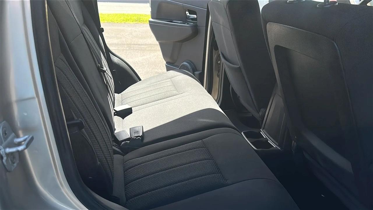 Jeep Liberty 4WD 4dr Sport 2011