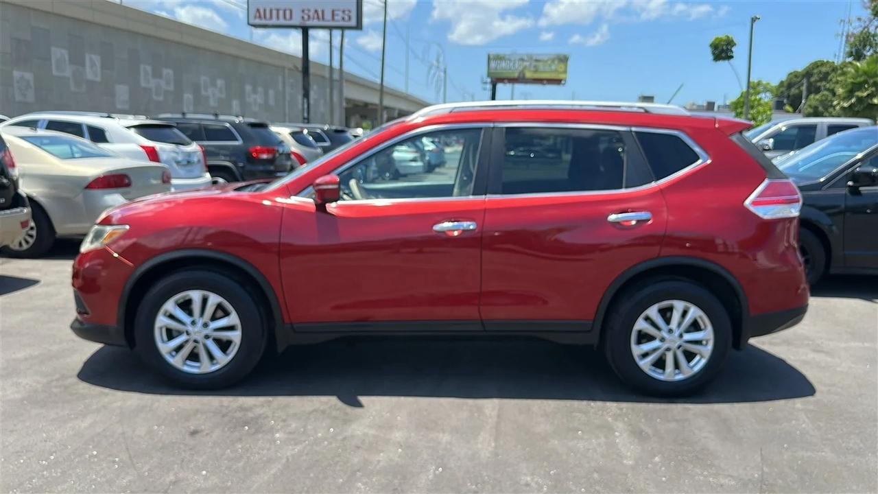 Nissan Rogue FWD 4dr SV 2015