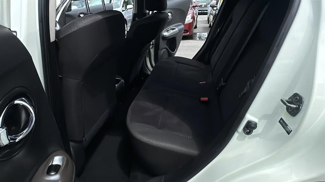 Nissan Juke  2012