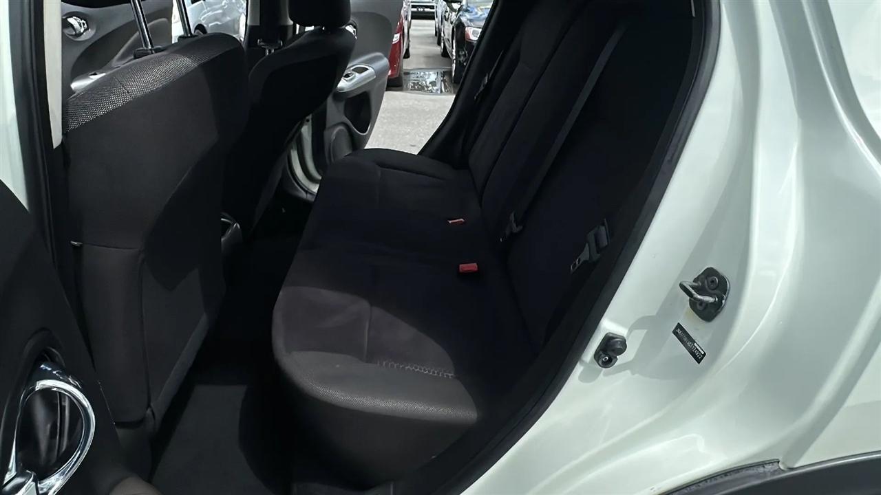 Nissan Juke  2012