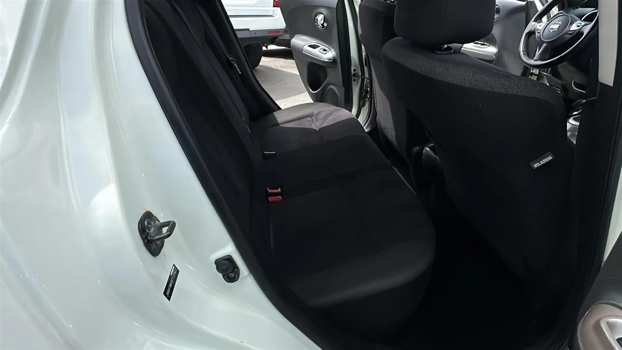 Nissan Juke  2012