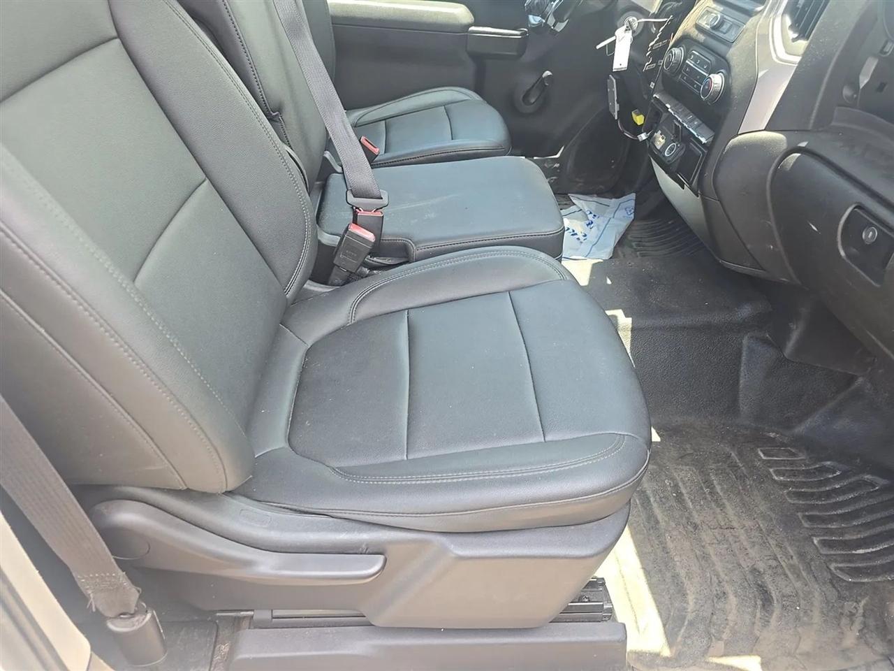 Chevrolet Silverado 1500 2WD Reg Cab 140" Work Truck 2019