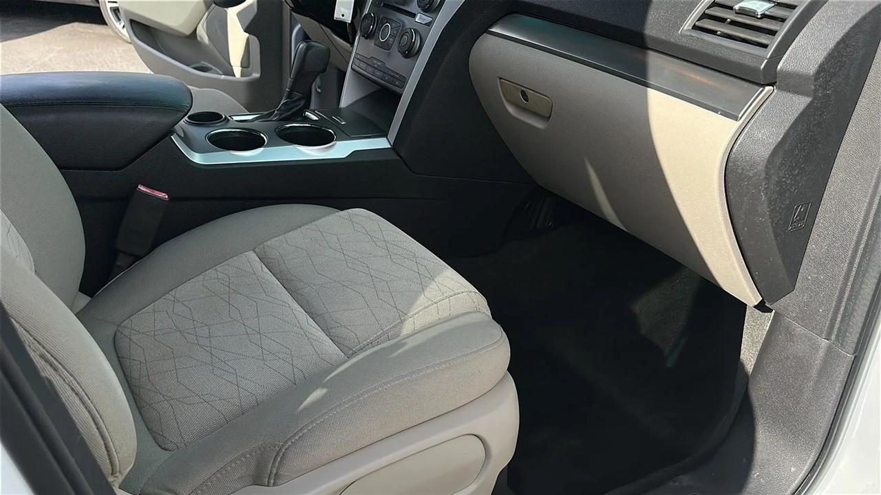 Ford Explorer FWD 4dr Base 2014