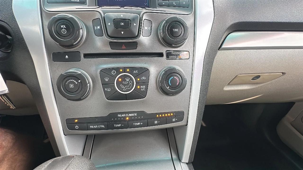 Ford Explorer FWD 4dr Base 2014