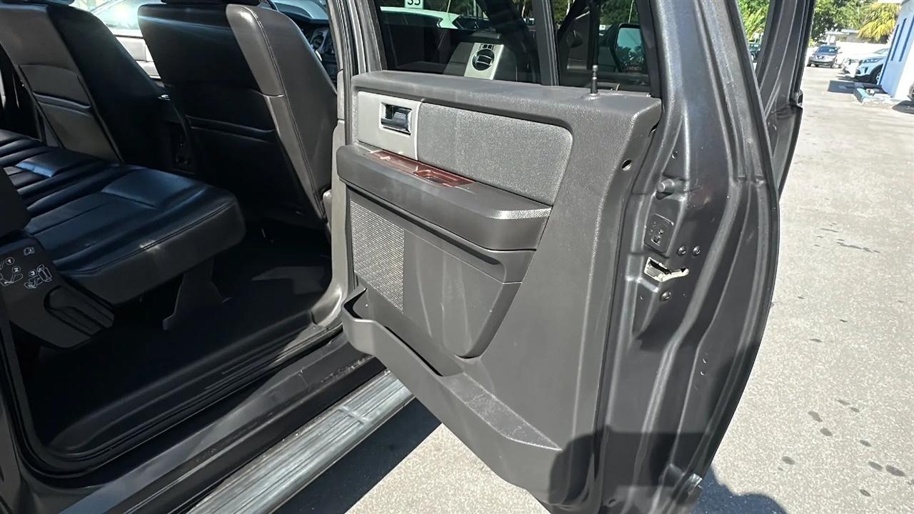 Ford Expedition EL 2WD 4dr Limited 2007