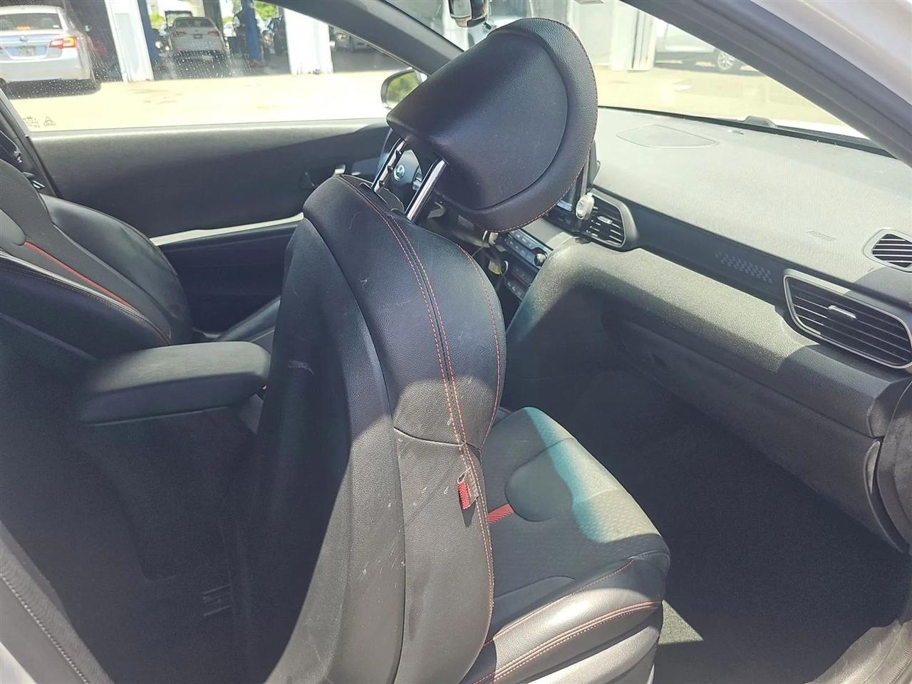Hyundai Veloster Turbo DCT 2019