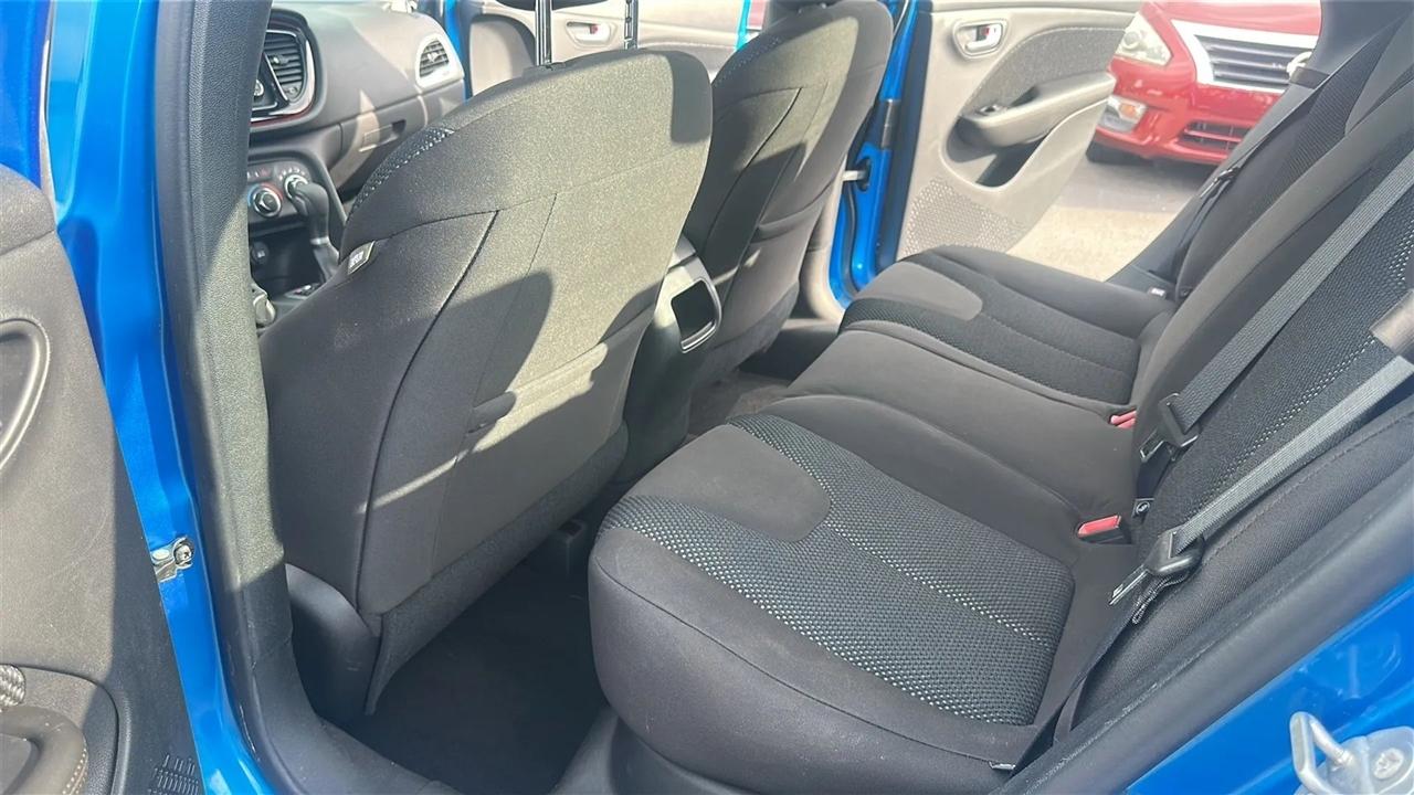 Dodge Dart 4dr Sdn SE 2015