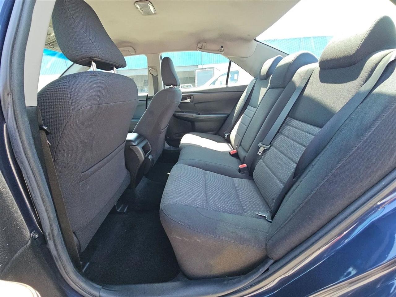 Toyota Camry XLE Auto (Natl) 2017
