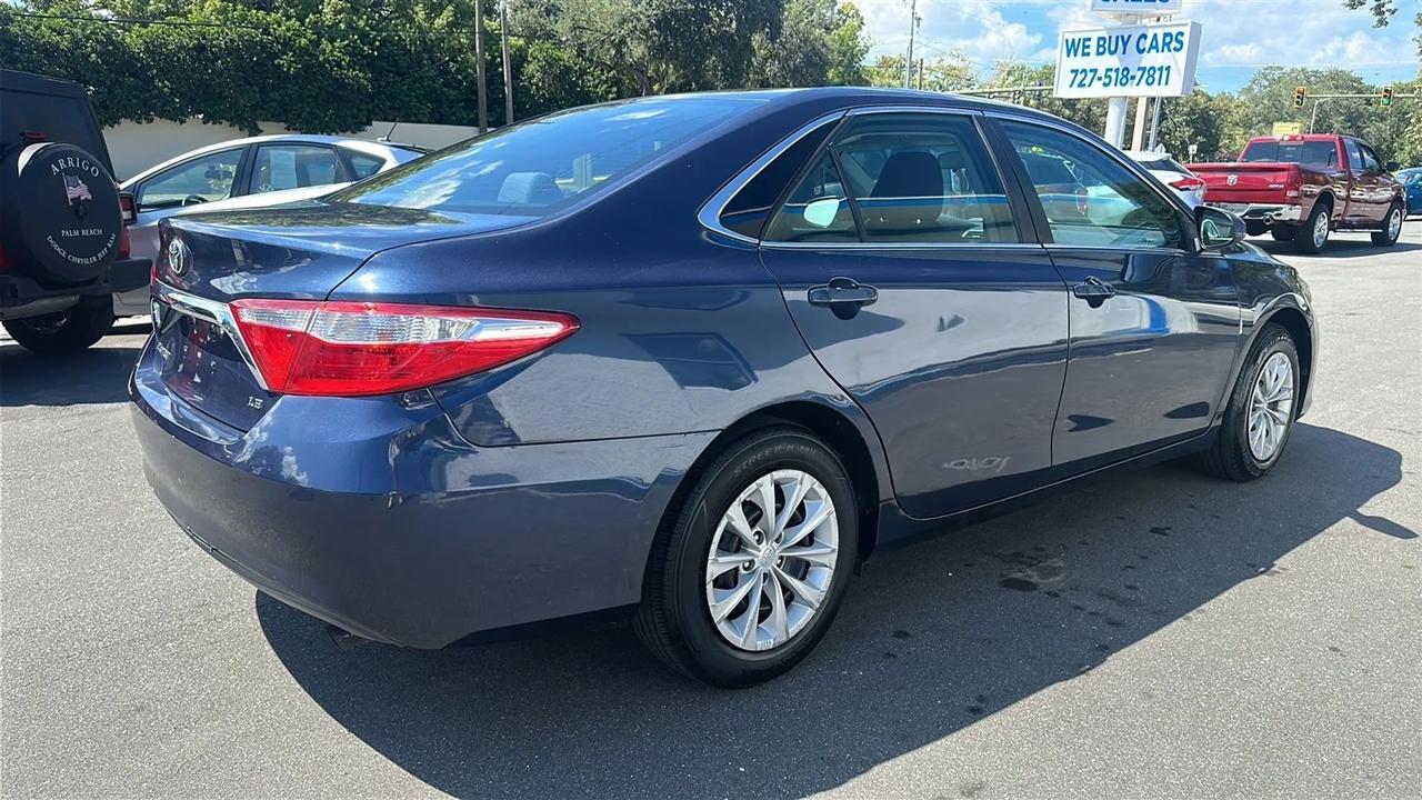 Toyota Camry  2017