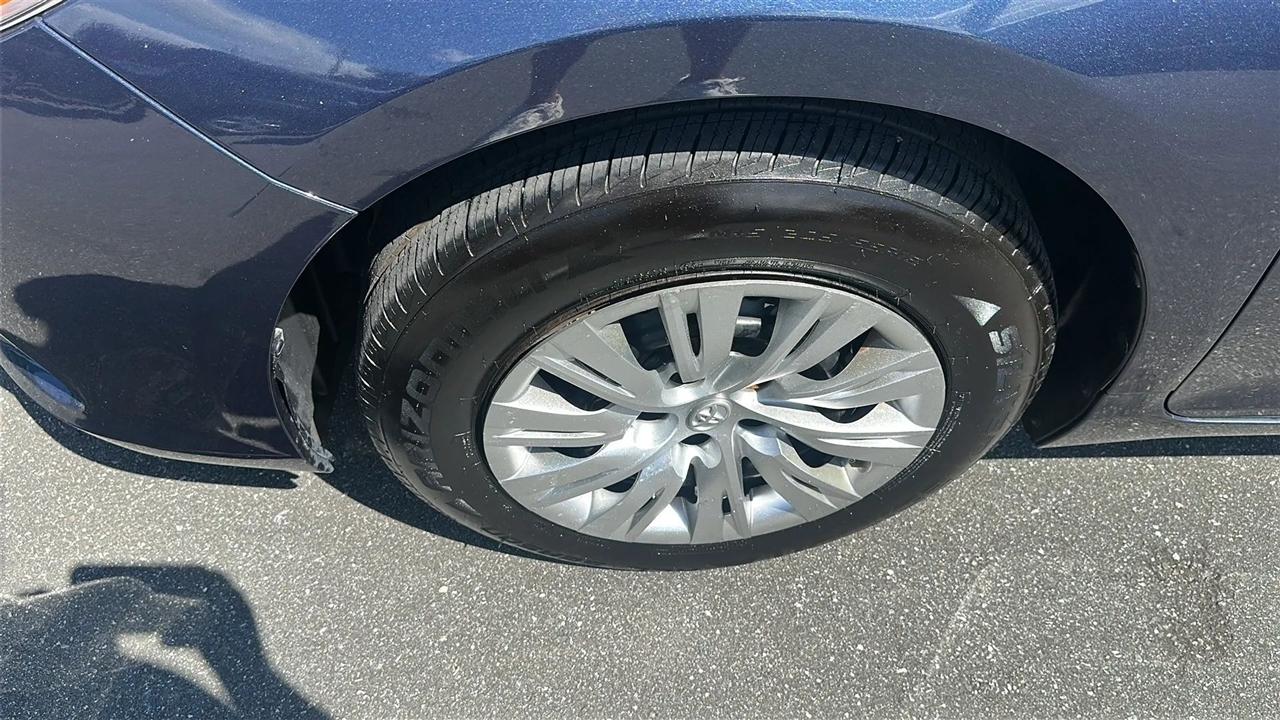 Toyota Camry  2017
