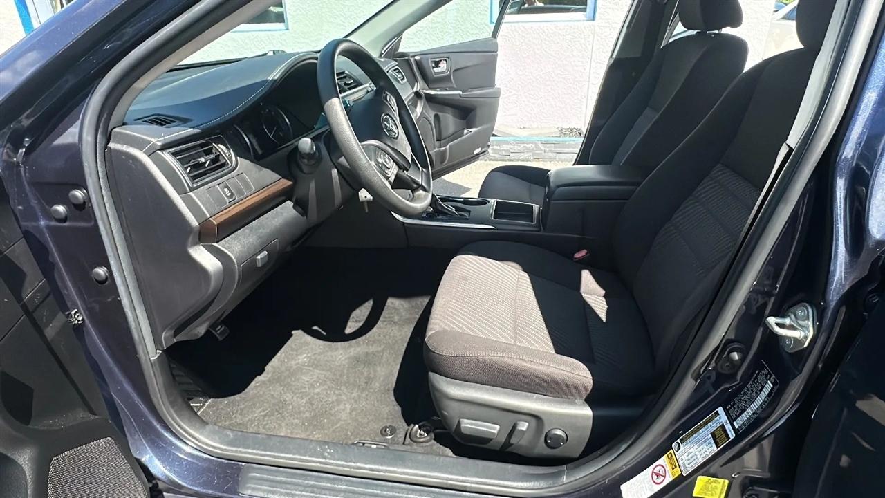 Toyota Camry  2017