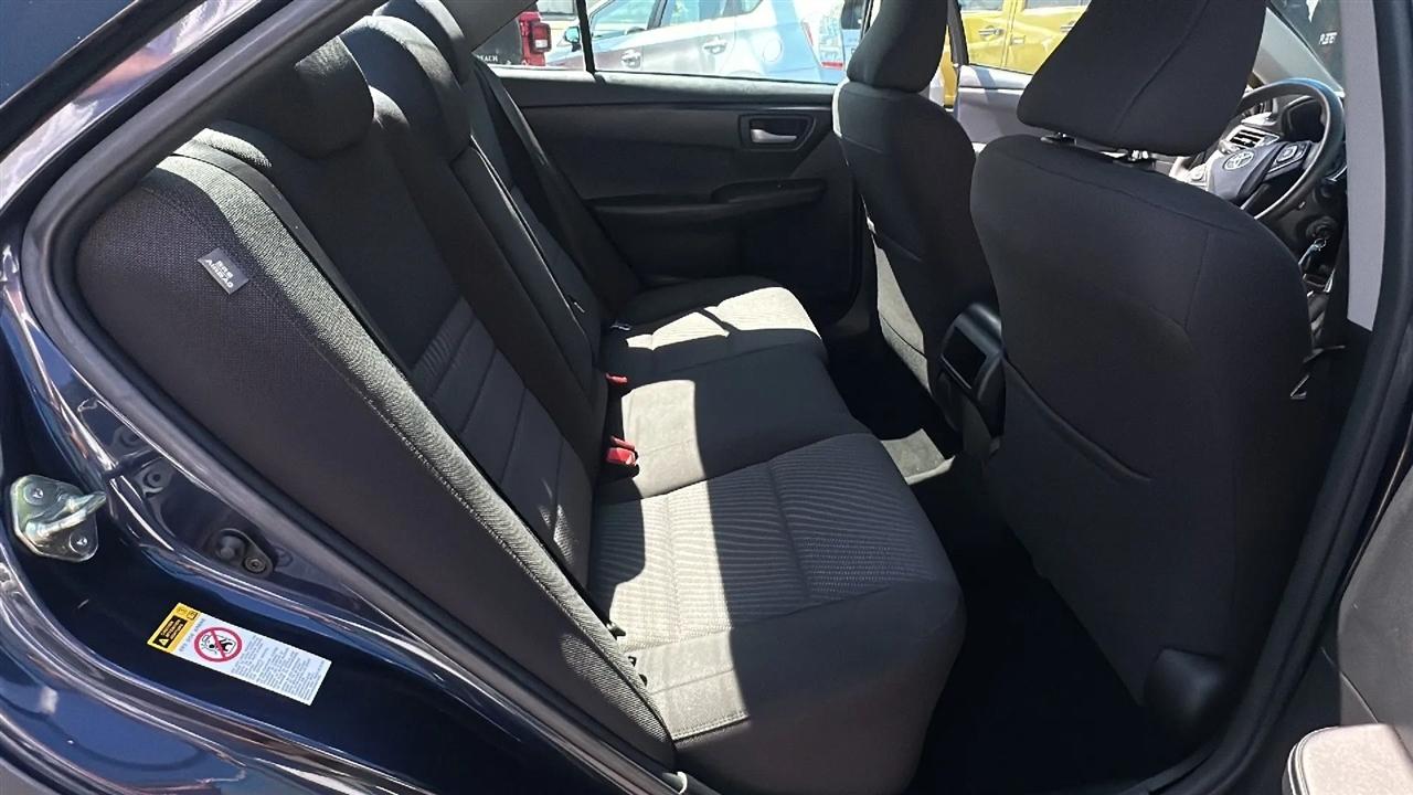 Toyota Camry  2017