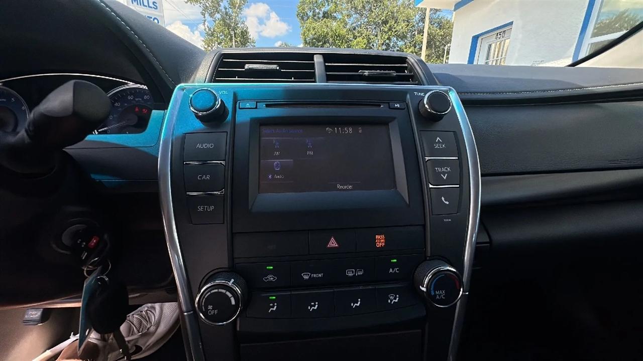 Toyota Camry  2017